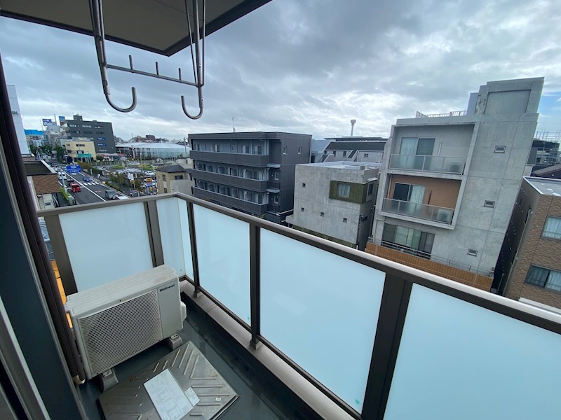 グランドバース日新 ベランダ