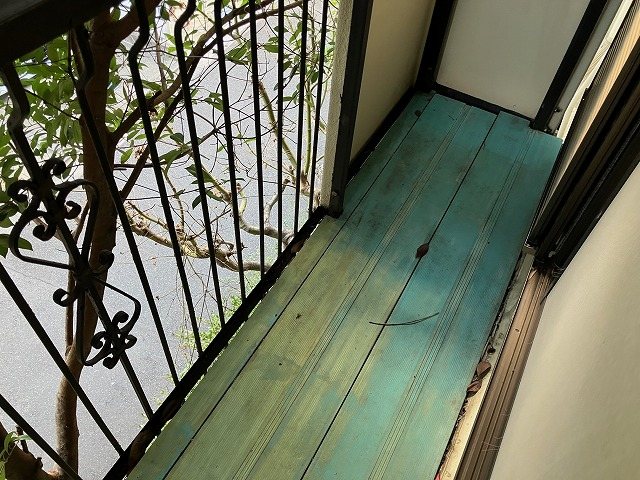 ファミーユ      ベランダ