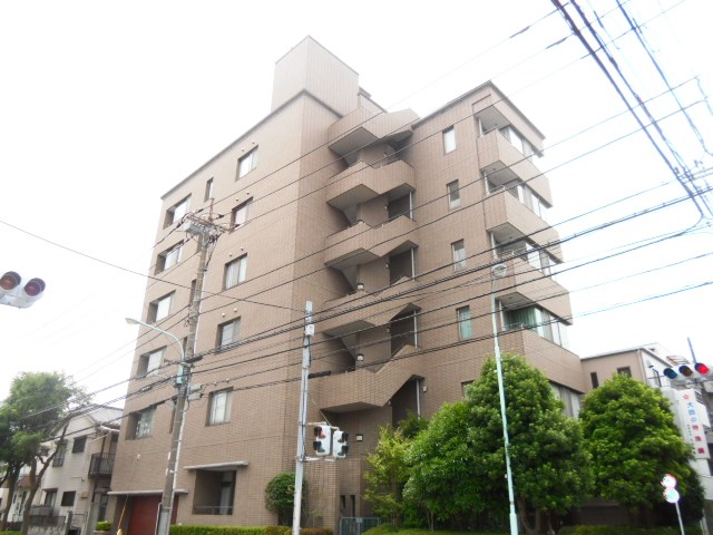 ＬＡＮＡＩ１５２１ 外観