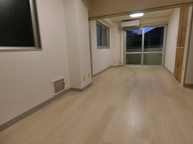 シャトーサンケイ リビング