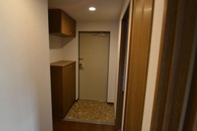 ライオンズガーデン町屋 玄関