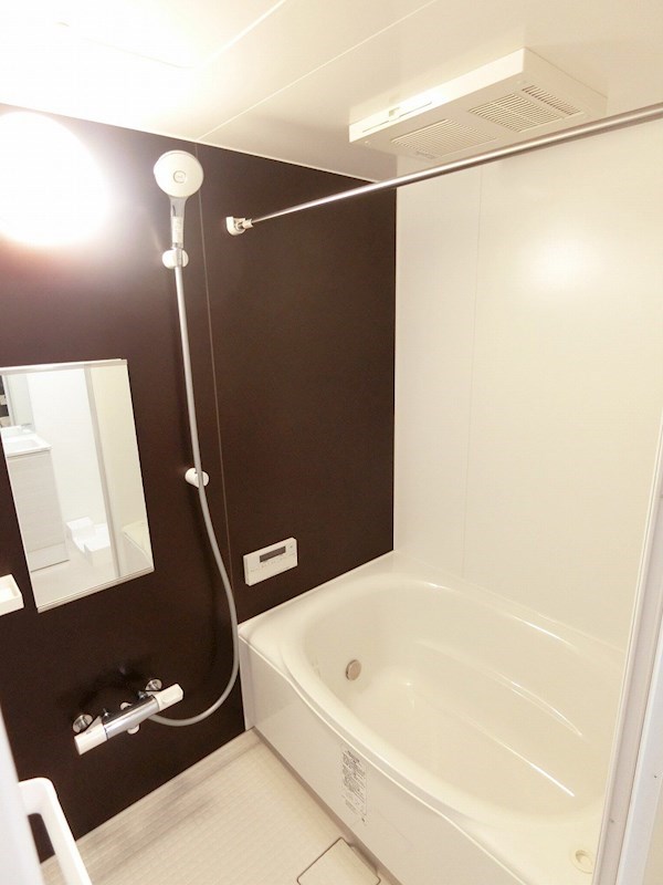 laulea lawe 風呂画像