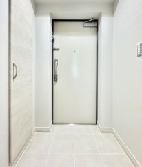 ドゥーエ町屋Ⅱ 玄関