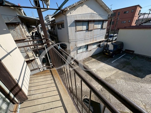 第6西亀荘 ベランダ