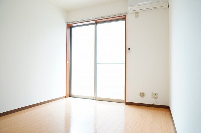 フローラ６ ベッドルーム