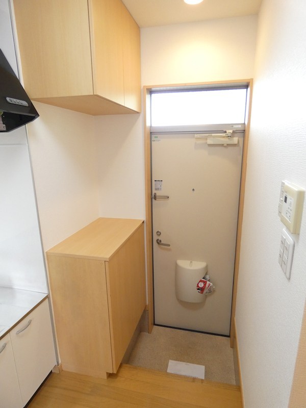 メゾン・ハラダ 玄関