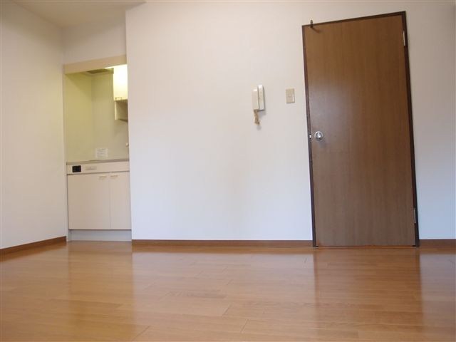 ランバレー元浅草 リビング