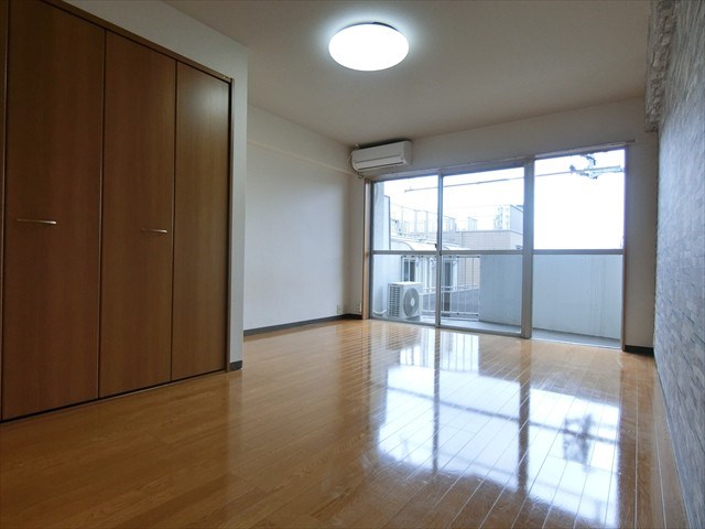 杉浦マンション ベッドルーム