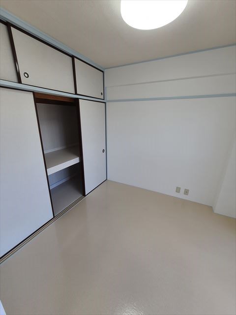 モリヤマンション ベッドルーム