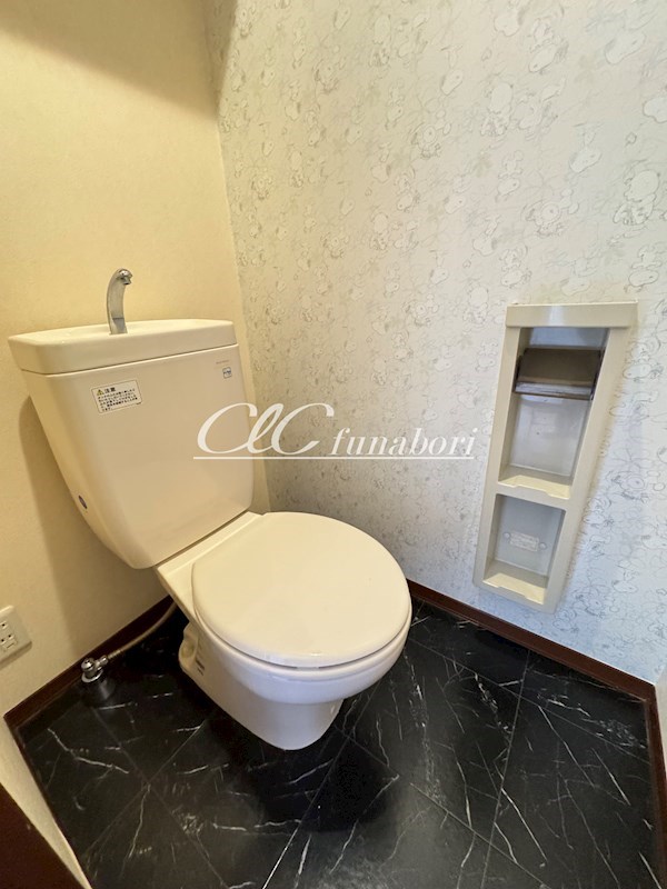 パインクレスト７ その他1