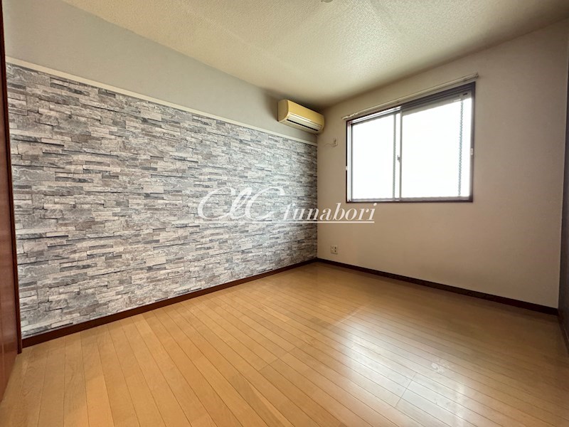 パインクレスト７ ベッドルーム