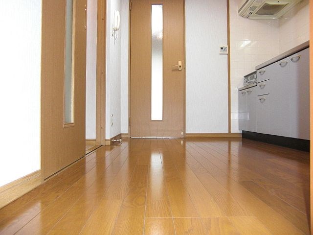 ユテライズ桜木 リビング