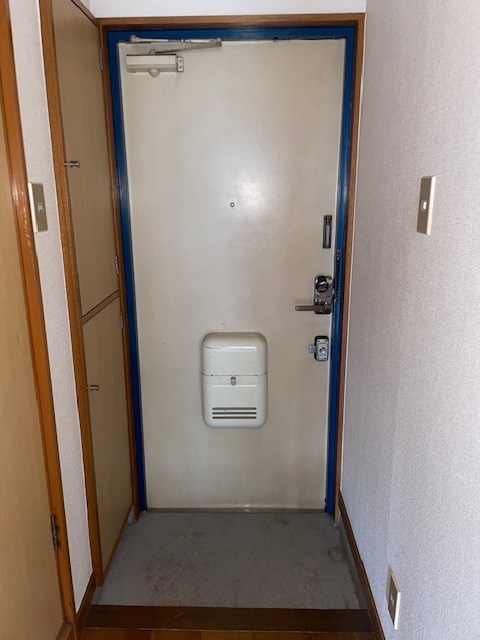 エラン松島 玄関