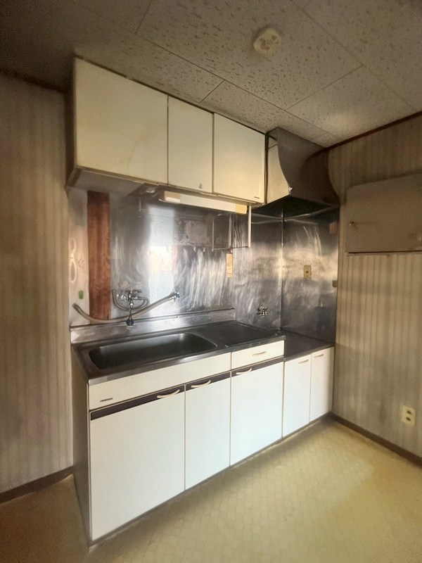 コートアオイ  キッチン