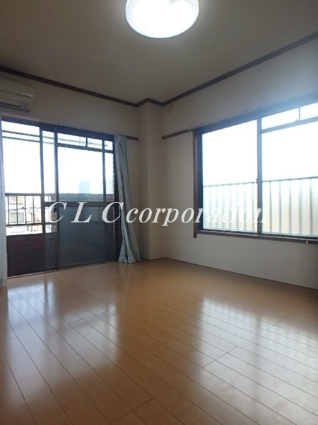 三澤ビル ベッドルーム