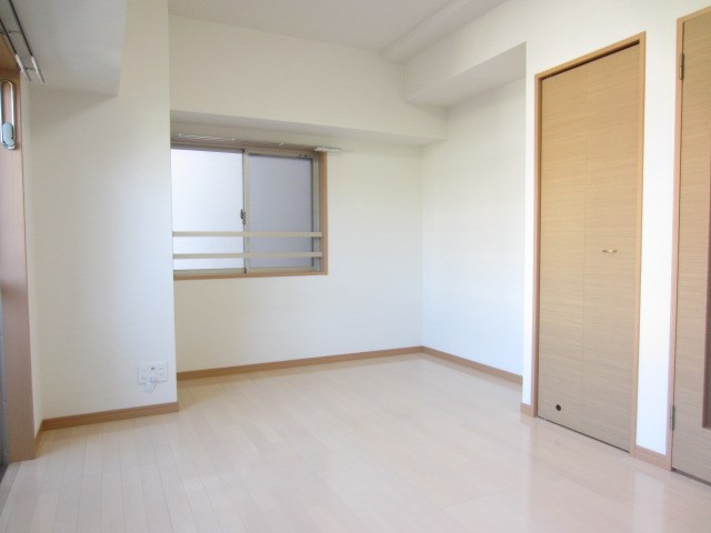 ＲＩＳＥ リビング