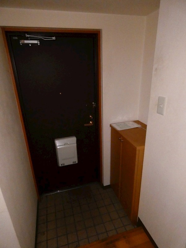 オランジェリーA  玄関