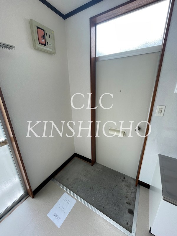 サンフラッツ 玄関