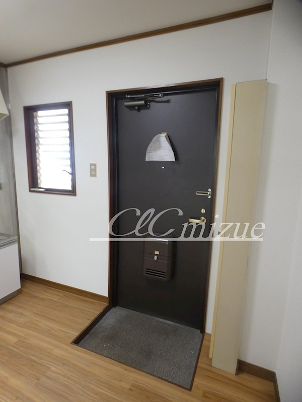 エスケーハイツ 玄関