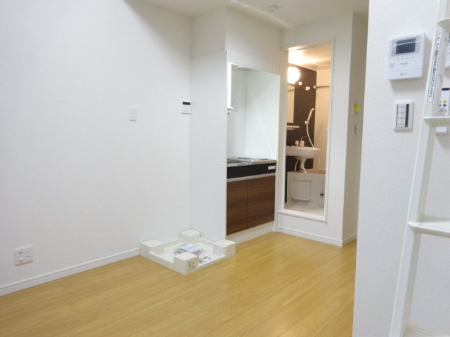 ヴェルミオン リビング