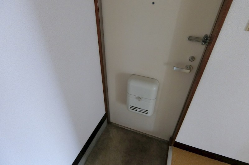 コーポエトワール 玄関