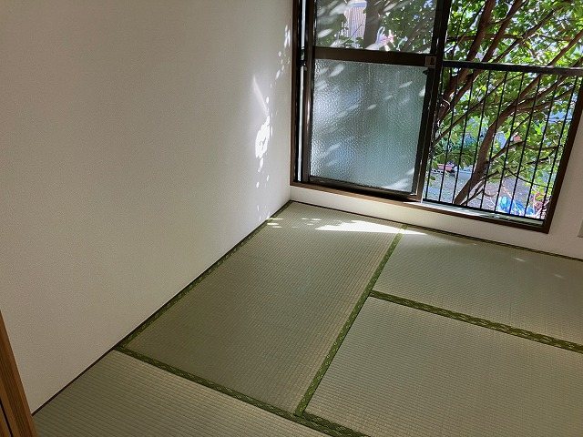 ファミーユ      リビング