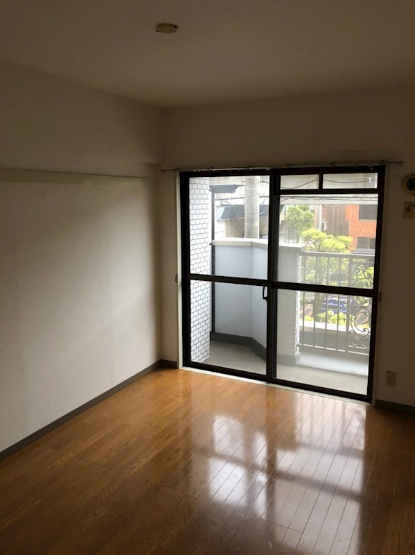 タウンコート丸義 リビング