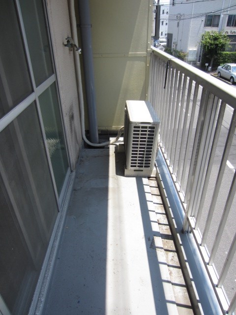 春日井ビル ベランダ