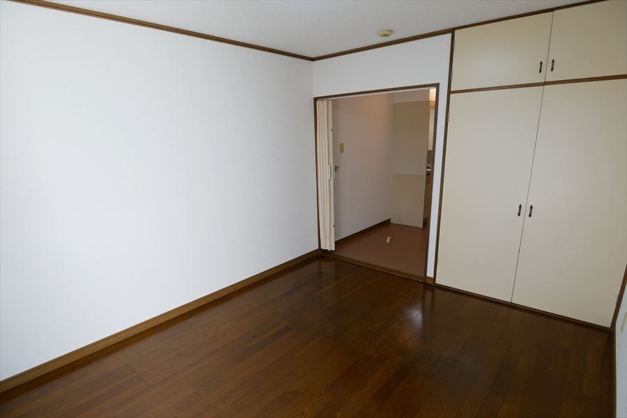 メイプルハイム ベッドルーム