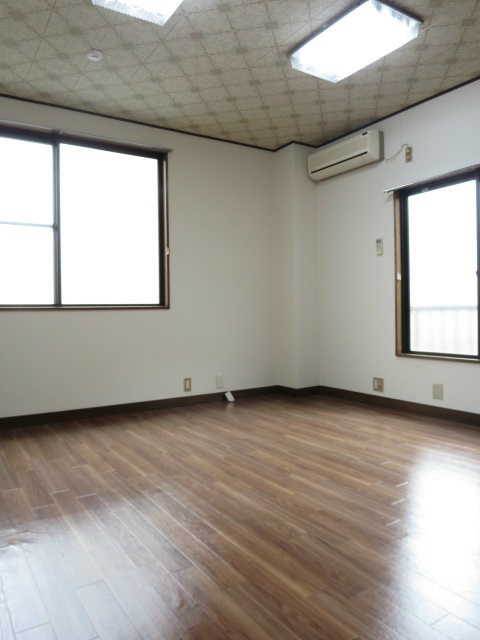 ハイツニコー リビング