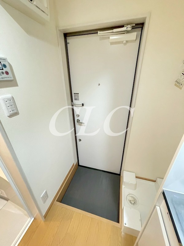 ハイ・ブリッジ南千住 玄関