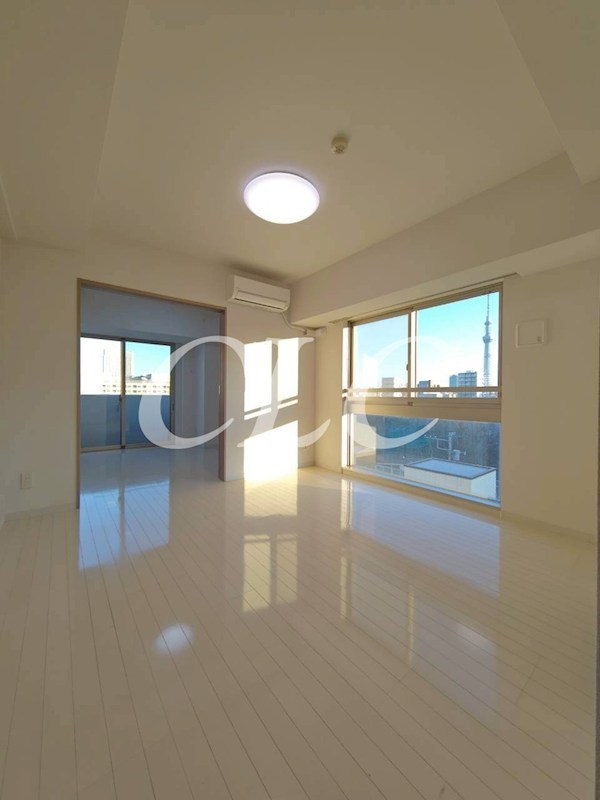 リファイズエムエス リビング