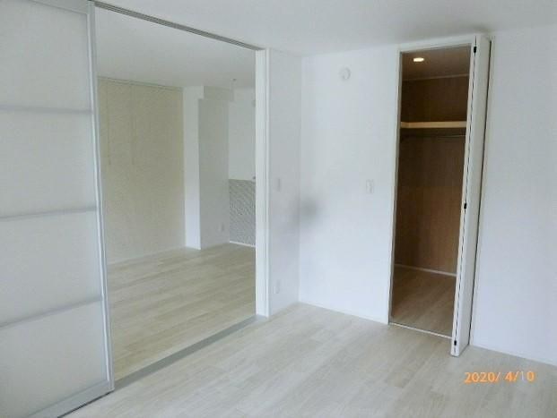 パステル・リオン ベッドルーム