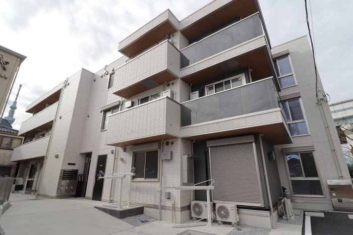 グラナーデ堤通 外観写真