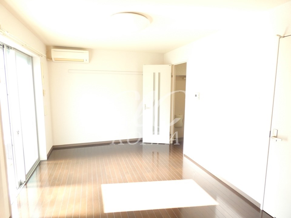 リリックコート笹六長島 ベッドルーム