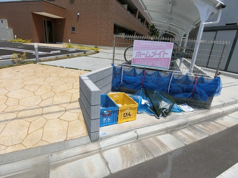 リリ・レア   その他5