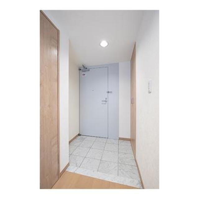 リバー＆タワー 玄関