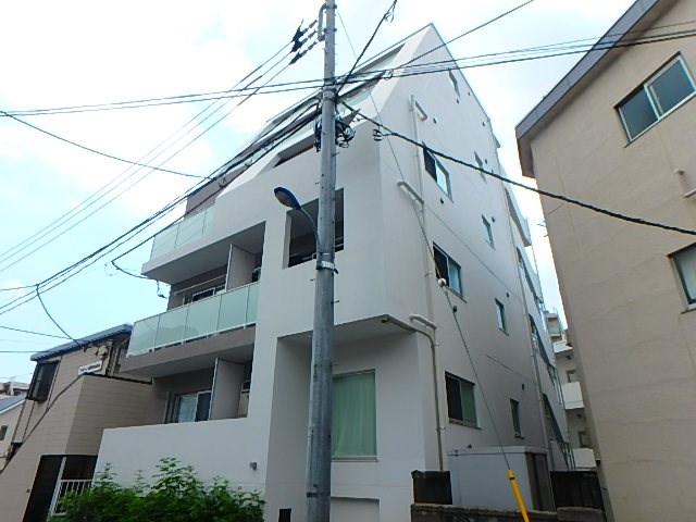 レジス飛鳥山公園 外観