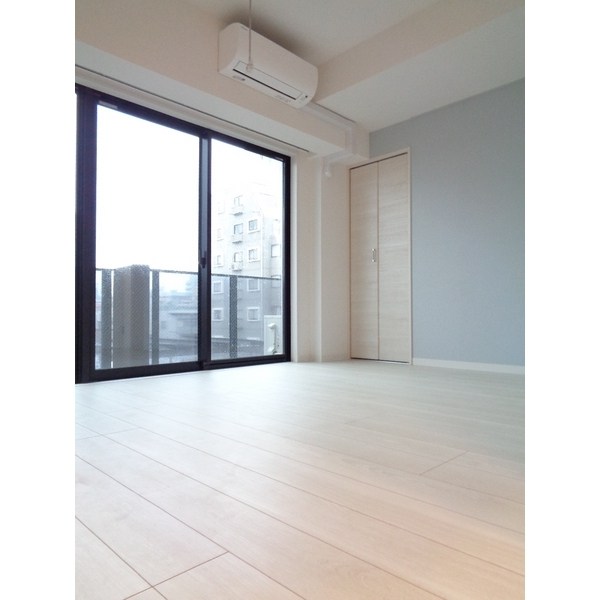 Alviness Kei  リビング