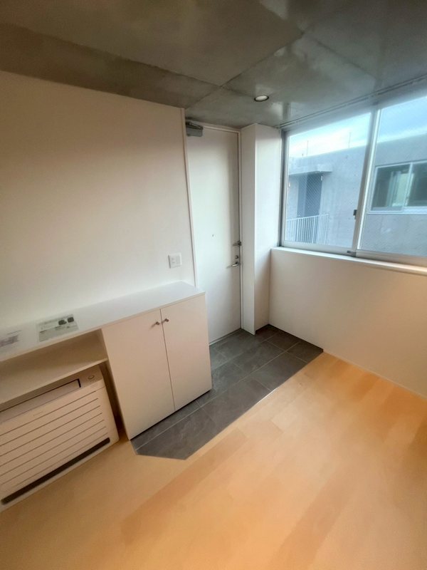 ROJI　COURT　MOTOKI 玄関