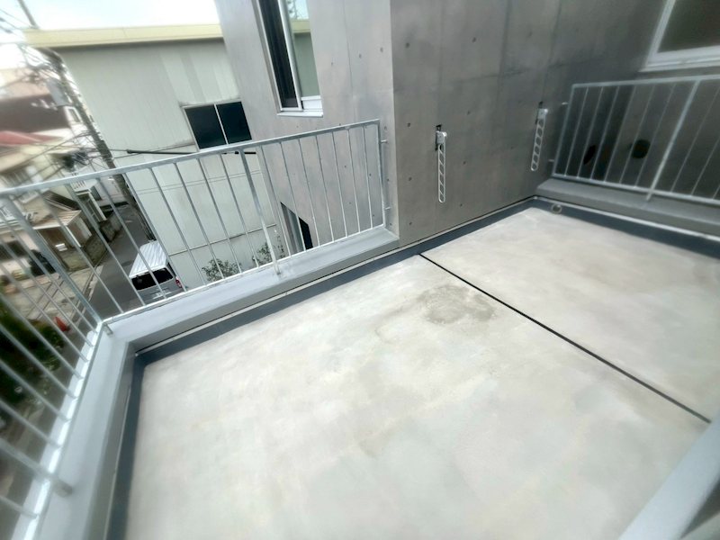 ROJI　COURT　MOTOKI ベランダ