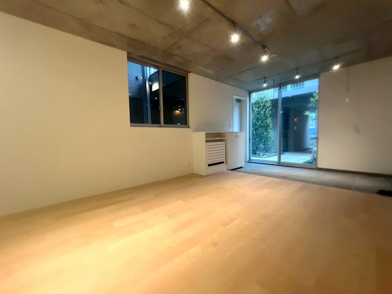 ROJI　COURT　MOTOKI リビング