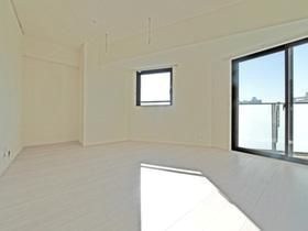 ＦＡＲＦＡＬＬＡ ベッドルーム