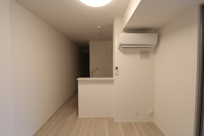 グラナーデ堤通 リビング