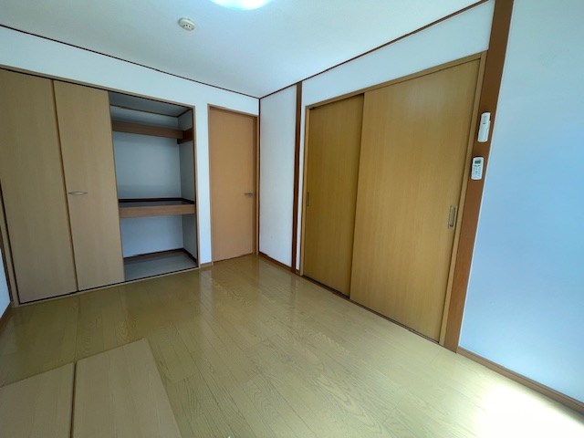 シャトーM ベッドルーム