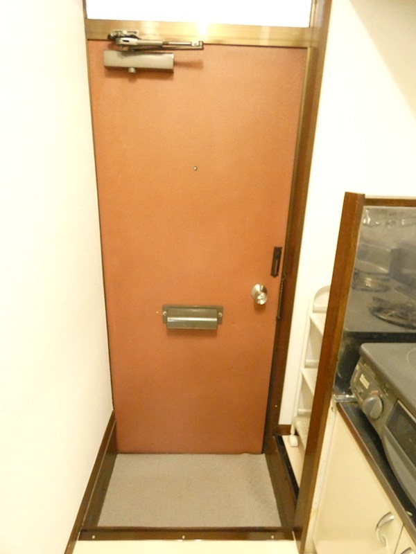 コーポサンライズ 玄関