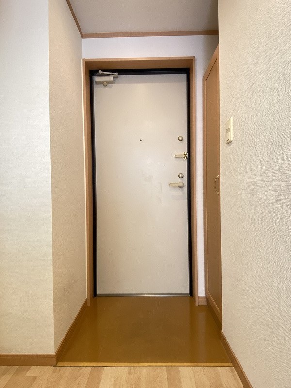 ニューアローズＭⅢ 玄関