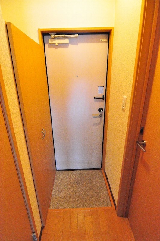 マリンハイツ 玄関