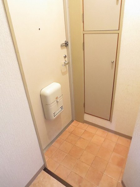 シンセリティ平井 玄関