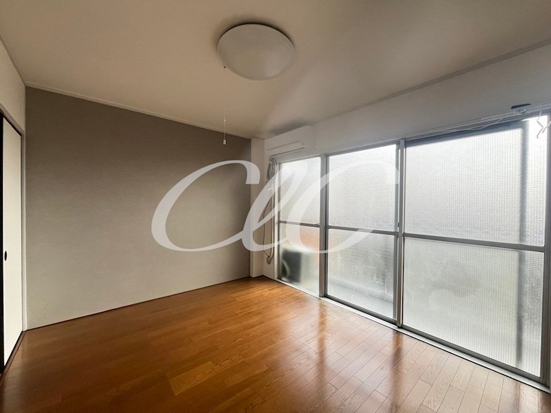 西村マンション ベッドルーム